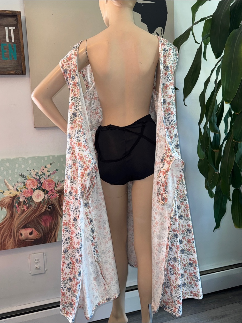 Vintage Floral Cotton Back Wrap Midi Dress - Picture 9 of 16